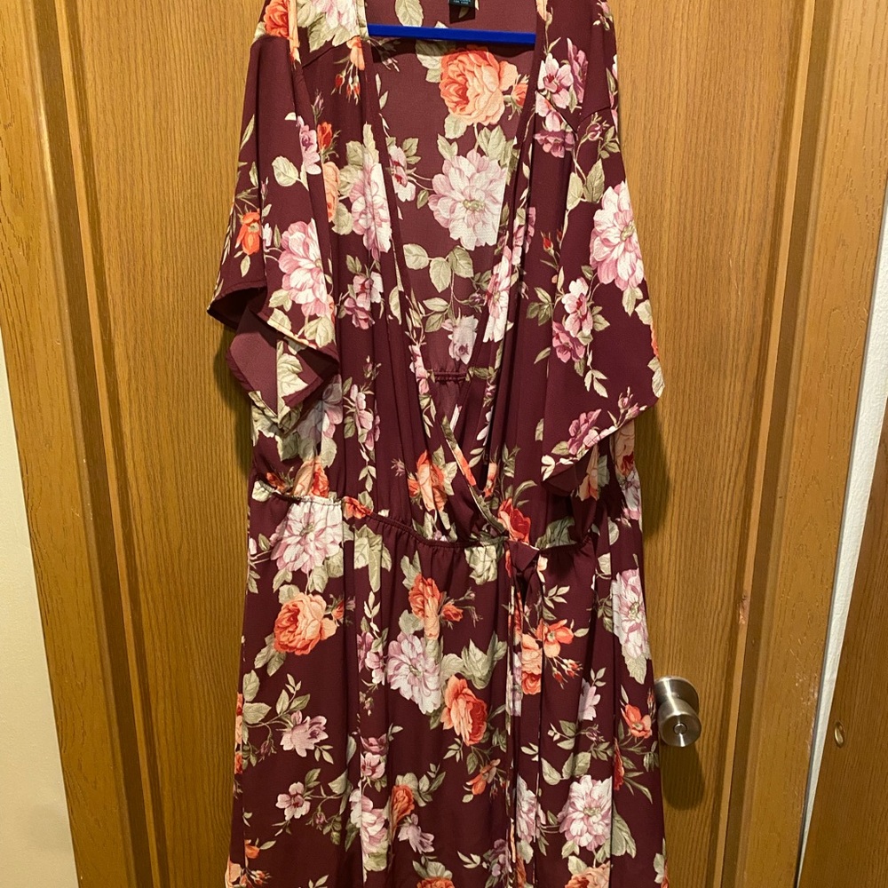 Floral plus size wrap dress